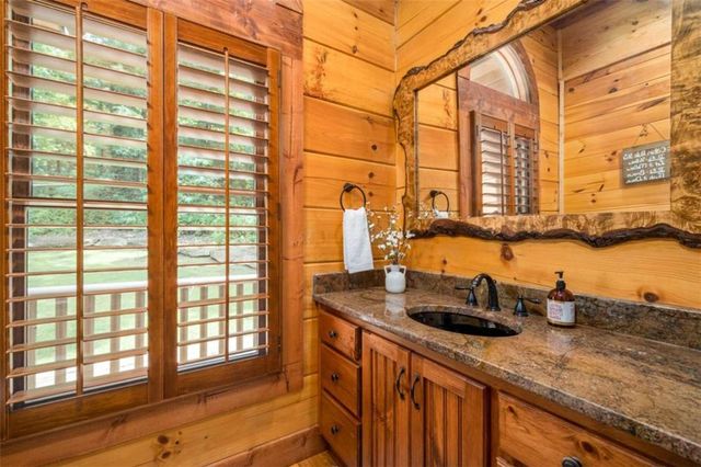 31 High Cliff Road, Jasper, GA 30143