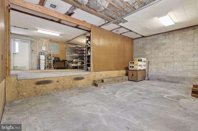 845 W PENN PIKE, Tamaqua, PA 18252