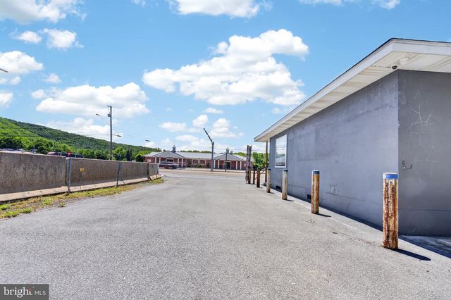 845 W PENN PIKE, Tamaqua, PA 18252