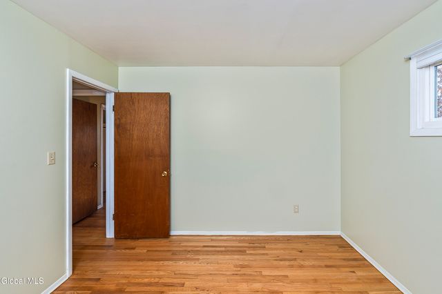 627 Via Ponderosa, Guilderland, NY 12303