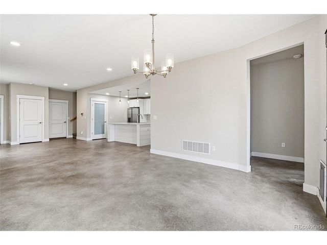 529 Foxtail Pl, Wiggins, CO 80654