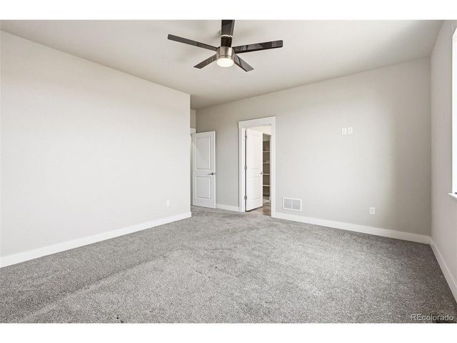 529 Foxtail Pl, Wiggins, CO 80654