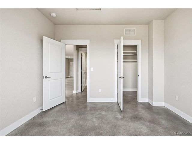 529 Foxtail Pl, Wiggins, CO 80654