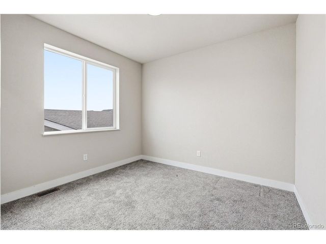 529 Foxtail Pl, Wiggins, CO 80654