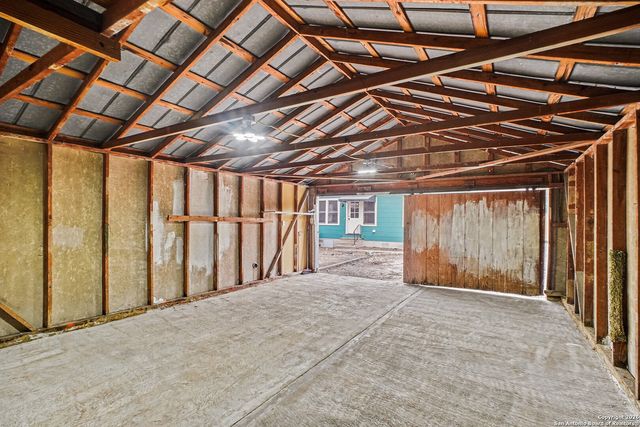 712 Lynwood, San Antonio, TX 78212