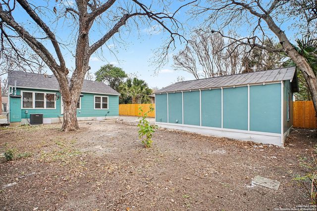 712 Lynwood, San Antonio, TX 78212