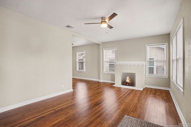 712 Lynwood, San Antonio, TX 78212