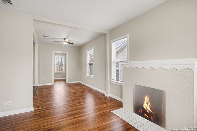 712 Lynwood, San Antonio, TX 78212