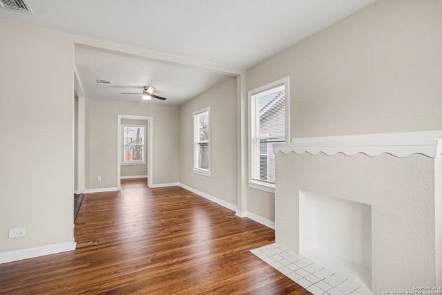 712 Lynwood, San Antonio, TX 78212