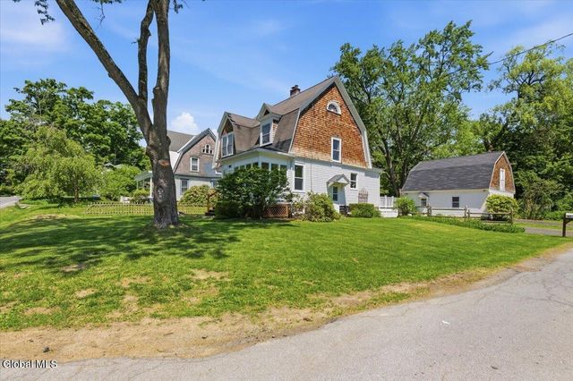 963 Riverview Road, Clifton Park, NY 12148