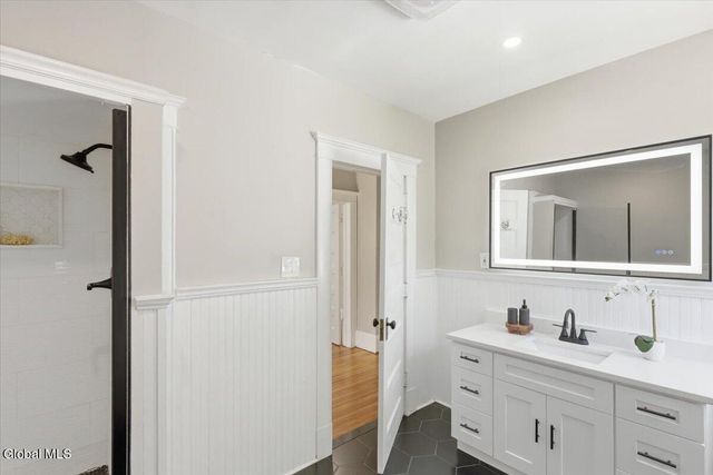 963 Riverview Road, Clifton Park, NY 12148