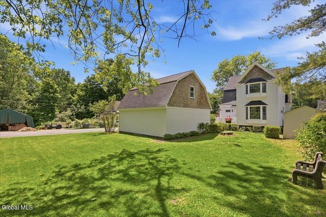 963 Riverview Road, Clifton Park, NY 12148