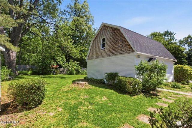 963 Riverview Road, Clifton Park, NY 12148