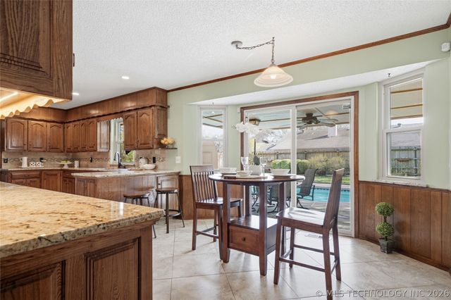 6212 E 78th Street, Tulsa, OK 74136