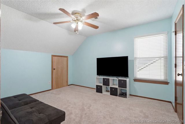 6212 E 78th Street, Tulsa, OK 74136