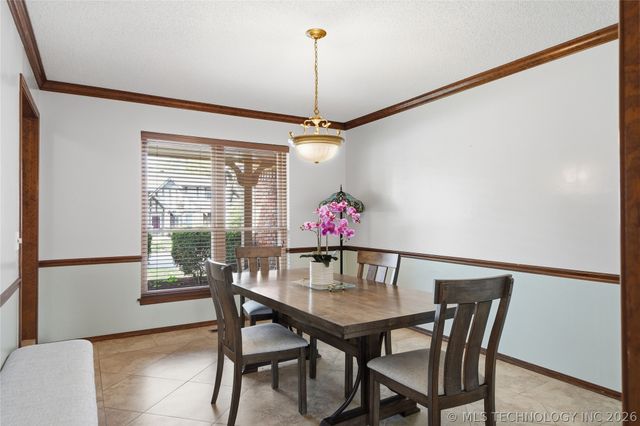 6212 E 78th Street, Tulsa, OK 74136