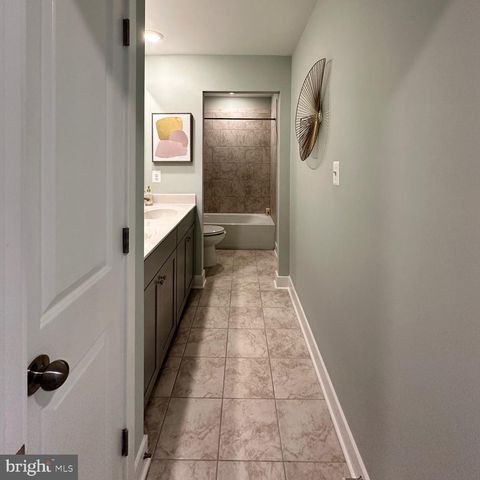 5404 NEWPORT CIR, White Plains, MD 20695