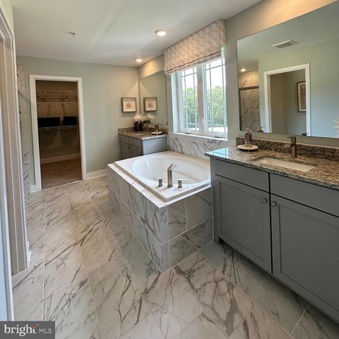 5404 NEWPORT CIR, White Plains, MD 20695