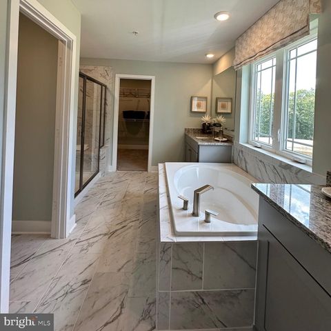 5404 NEWPORT CIR, White Plains, MD 20695