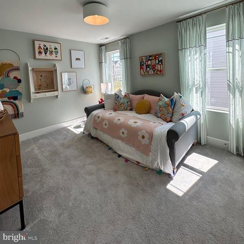 5404 NEWPORT CIR, White Plains, MD 20695