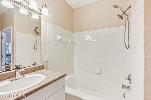 10961 BURNT MILL Road 1213, Jacksonville, FL 32256