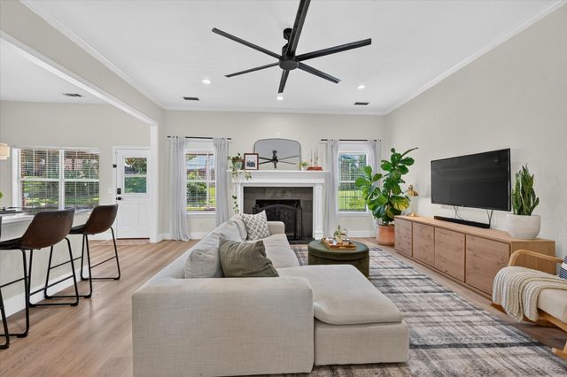 600 Rosedale Street, Highland Village, TX 75077