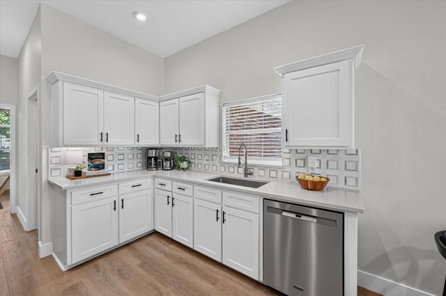 600 Rosedale Street, Highland Village, TX 75077