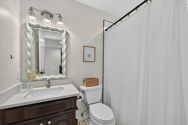 600 Rosedale Street, Highland Village, TX 75077