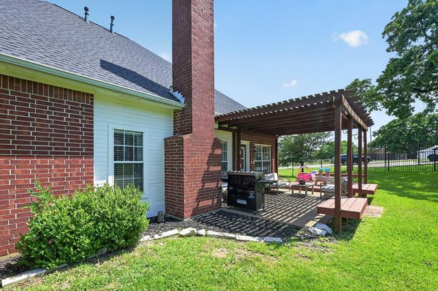 600 Rosedale Street, Highland Village, TX 75077