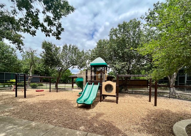 600 Rosedale Street, Highland Village, TX 75077