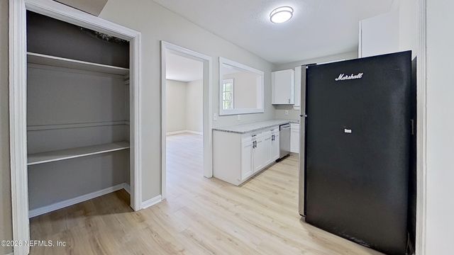 2853 COLLEGE Street 1, Jacksonville, FL 32205