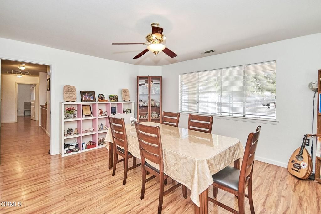 Image 11 of property listing at 9527 Riggins Road, Phelan, CA 92371