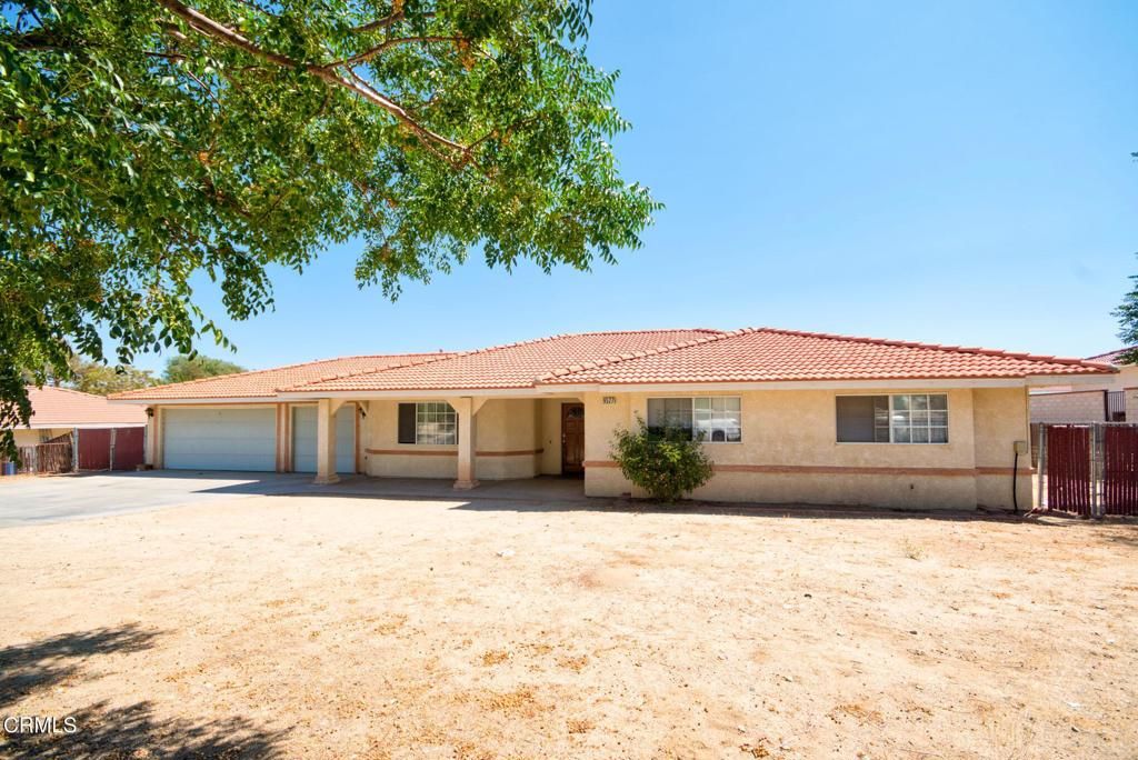 Image 42 of property listing at 9527 Riggins Road, Phelan, CA 92371