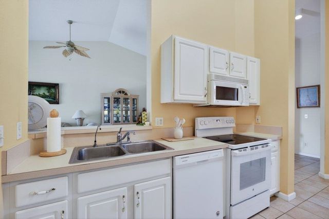 807 Pine Valley Place, St Augustine, FL 32086