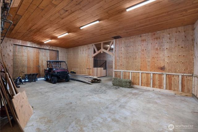 9835 James Road SW, Rochester, WA 98579