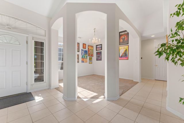 2965 Shadow Brook Lane, Redding, CA 96001