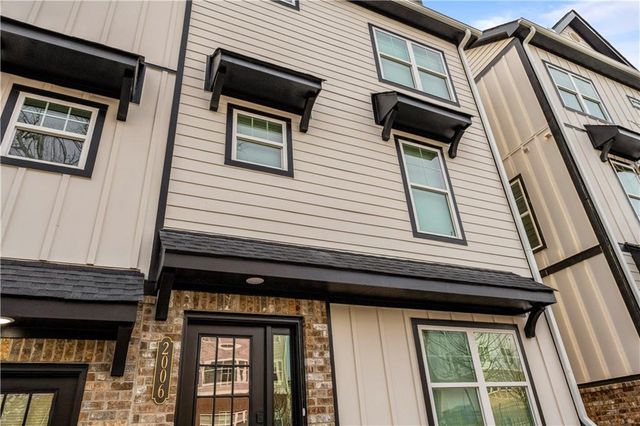 1994 Main St NW, Atlanta, GA 30318