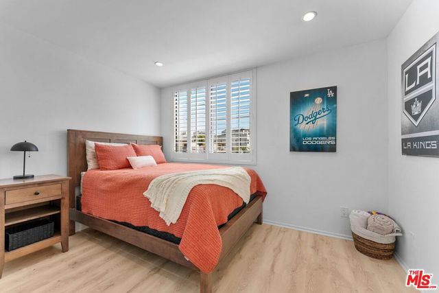 11574 Iowa Avenue 109, Los Angeles, CA 90025