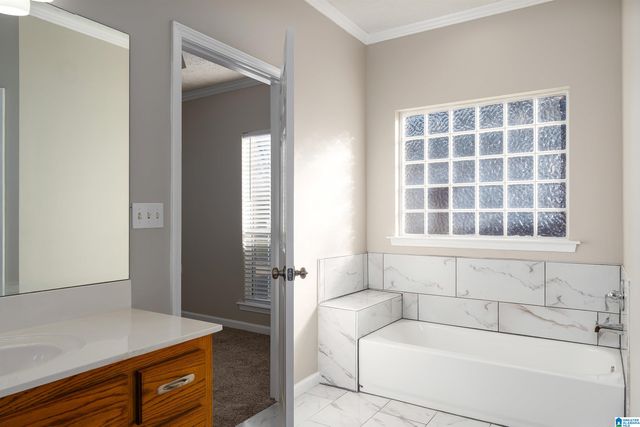 5403 J R DRIVE, Birmingham, AL 35235