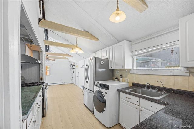 57 Pennyfield Camp, Bronx, NY 10465