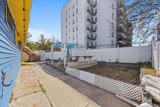 57 Pennyfield Camp, Bronx, NY 10465