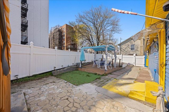 57 Pennyfield Camp, Bronx, NY 10465