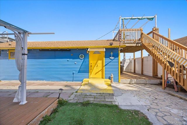 57 Pennyfield Camp, Bronx, NY 10465