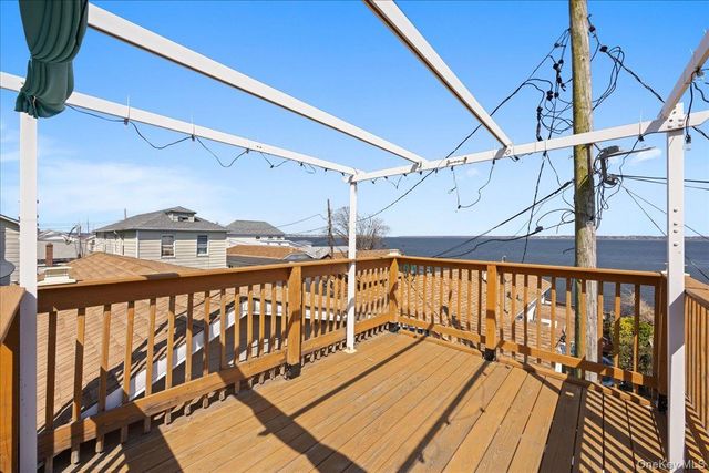 57 Pennyfield Camp, Bronx, NY 10465