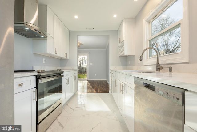 1959 LEWIS AVE, Rockville, MD 20851