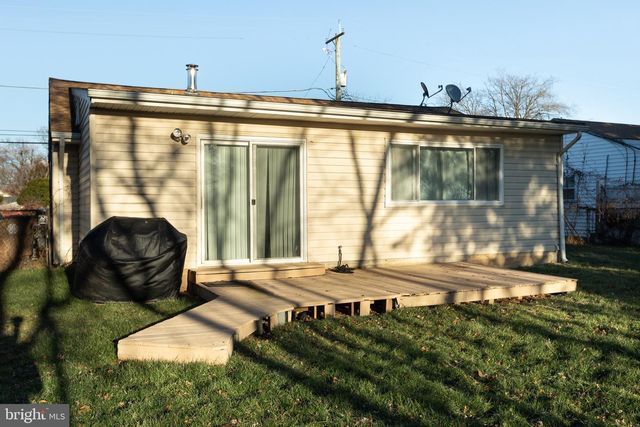 1959 LEWIS AVE, Rockville, MD 20851