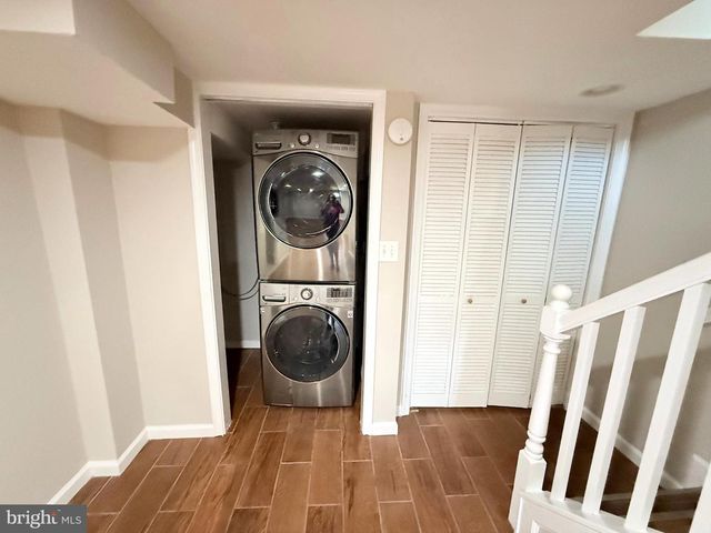 702 56TH PL NE, Washington, DC 20019