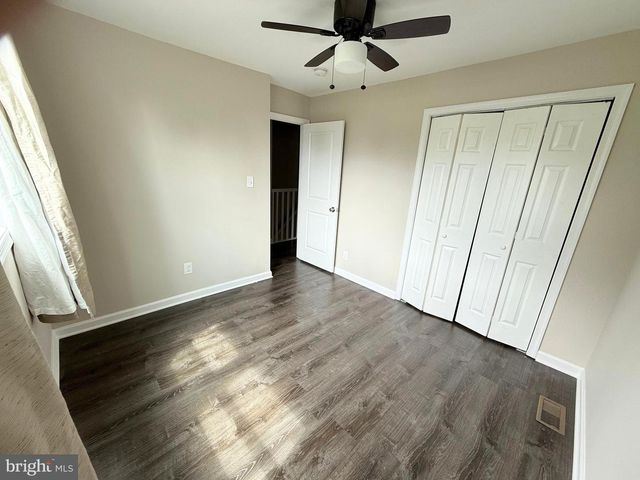702 56TH PL NE, Washington, DC 20019