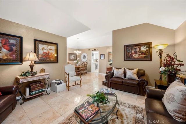 1340 Sunrise Circle South, Upland, CA 91784
