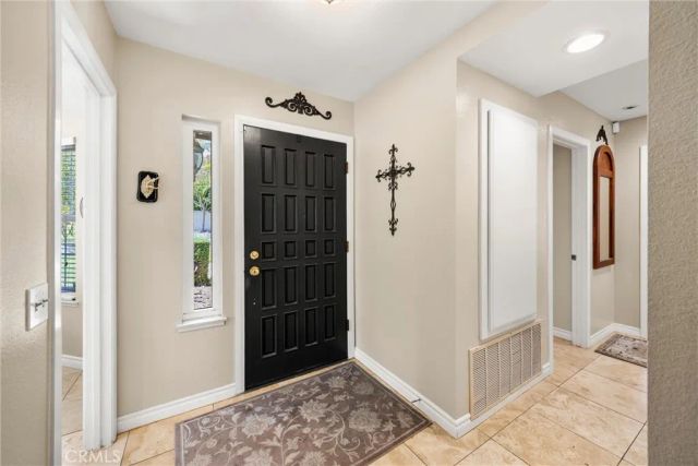 1340 Sunrise Circle South, Upland, CA 91784